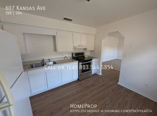 607 Kansas Ave, Lakeland, FL 33815