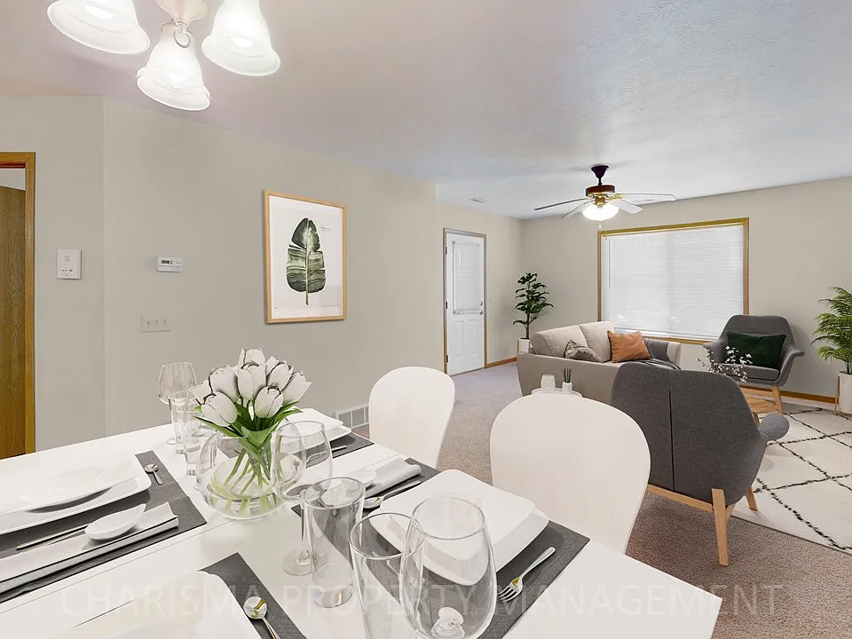 West Oaks Estates