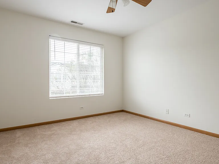 768 County Line Rd — Photo 11