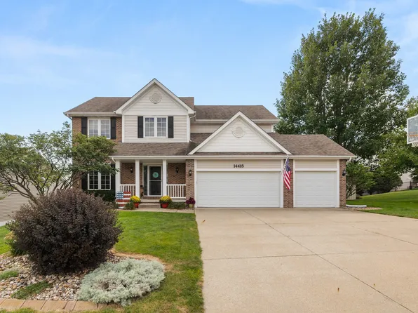 14418 Oak Brook Dr, Urbandale, IA 50323