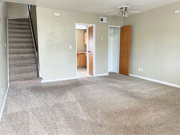 2nd image of 204 W 7th St #212