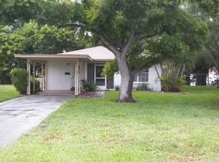 5042 Live Oak Cir, Bradenton, FL 34207