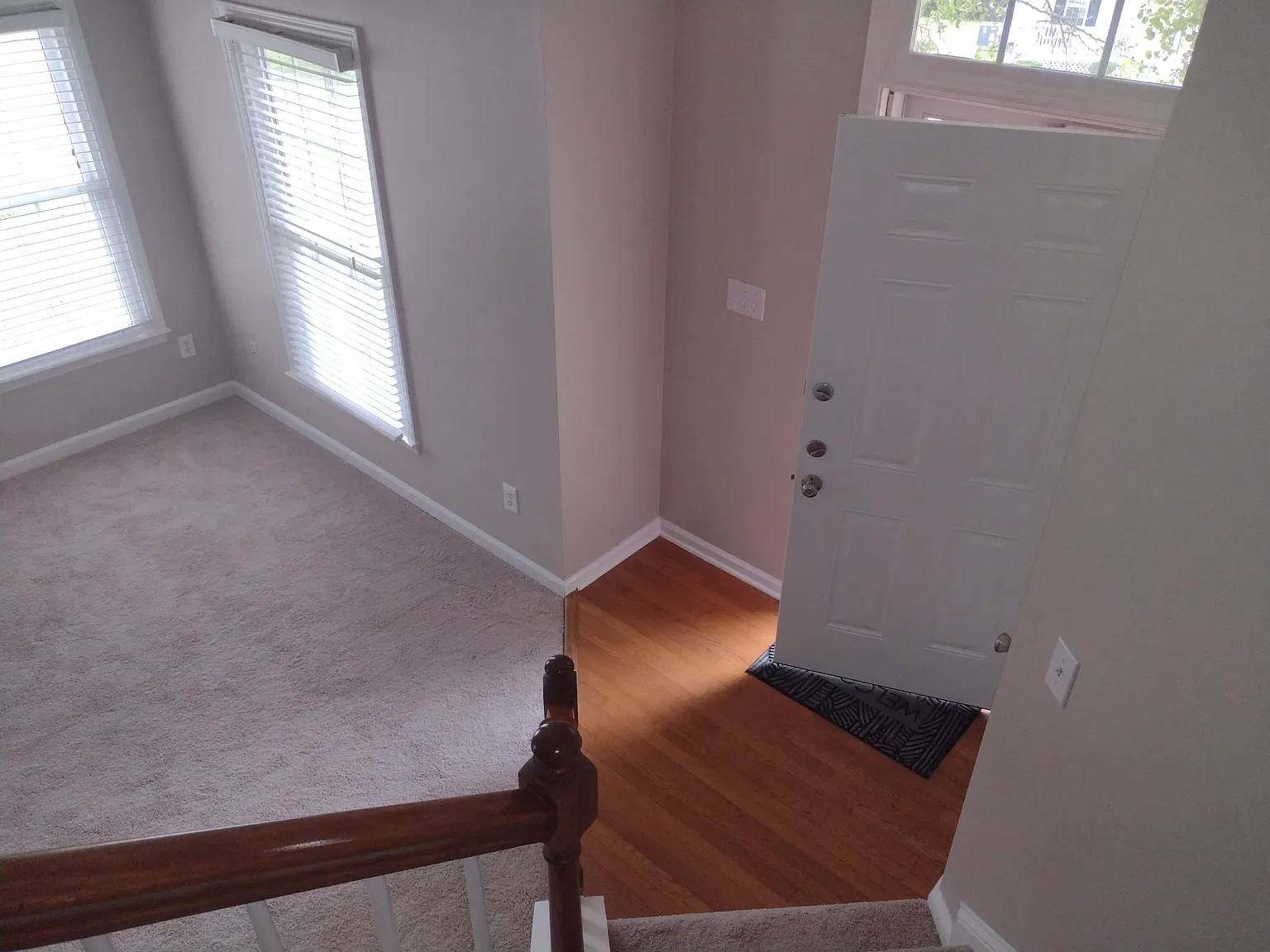 3 bed, 2.5 bath, 1620 sqft, $2,200 — Photo 3