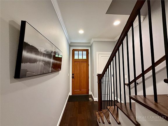 2nd image of 192 S Willow Ridge Lane #192