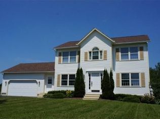 388 Wildflower Cir, Williston, VT 05495