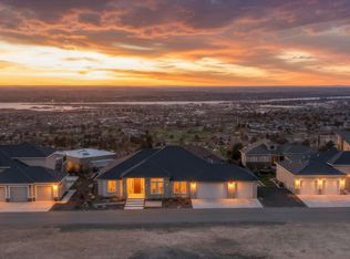 2531 Falconcrest Loop, Richland, WA 99352