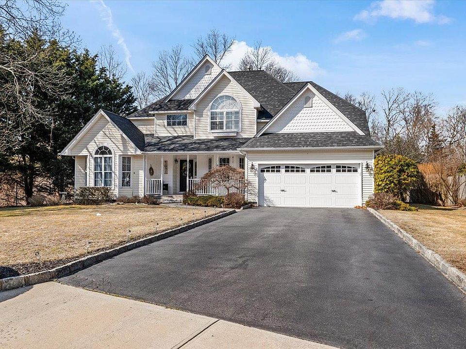 1st image of 52 Paige Lane