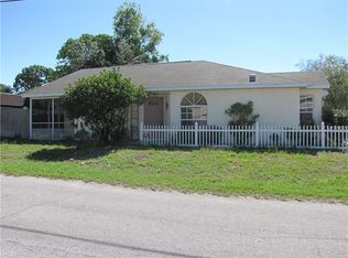 5823 Meadowlane St, New Port Richey, FL 34652