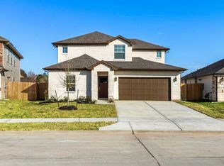 2111 Cherryvale Dr, Tomball, TX 77375