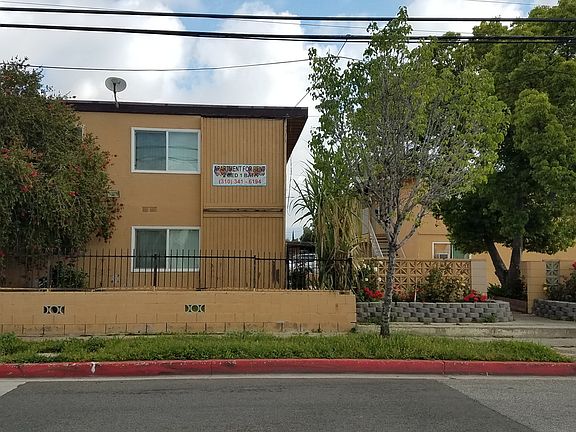 2nd image of 7811-15 Hellman Ave