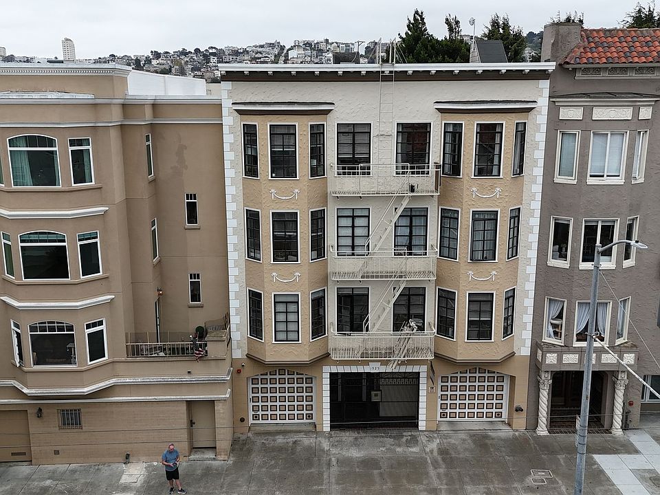 1st image of 1925 Jefferson St #14