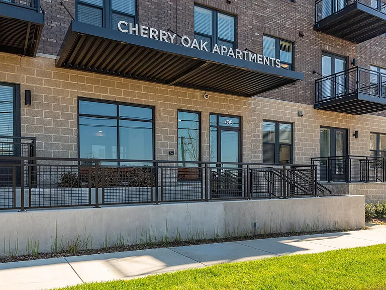 Cherry Oaks — Photo 3