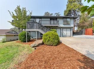 390 Flood Rd, Auburn, CA 95603