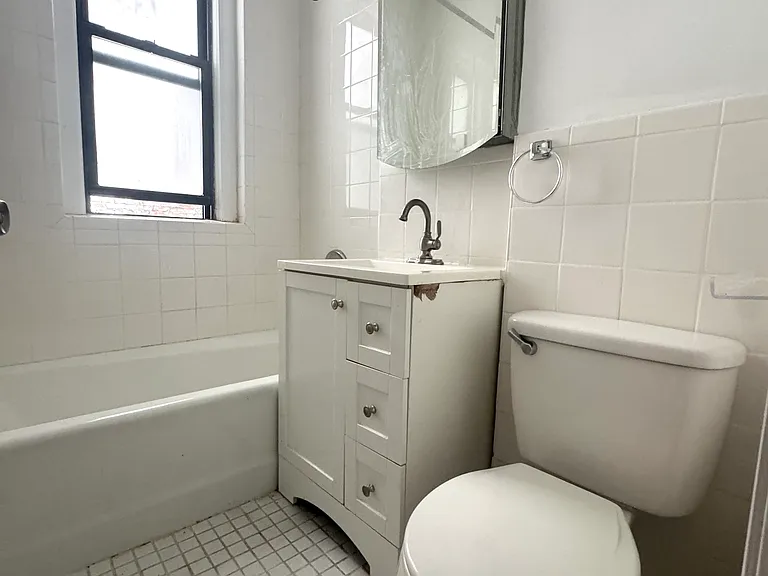 165 W 83rd St #44 — Photo 8