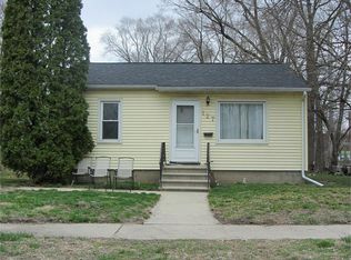 127 Quincy St, Waterloo, IA 50703