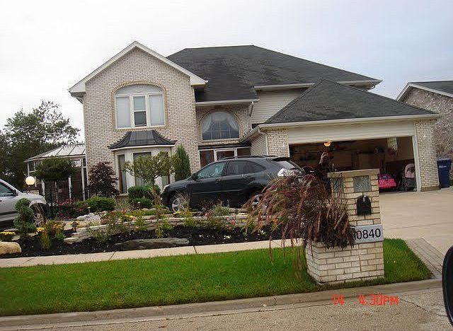 1st image of 10840 S Long Ave