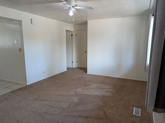 4th image of 1347 E Fort Union Blvd #16