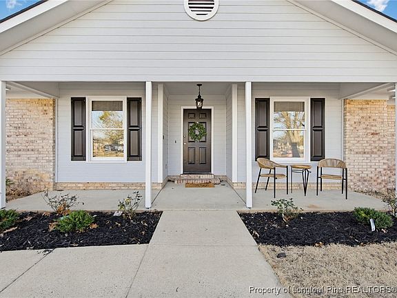 2nd image of 419 Woodberry Cir