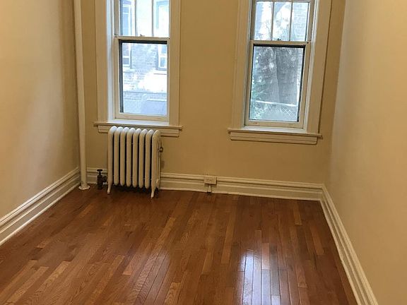 3rd image of 232 Lexington Ave APT 2
