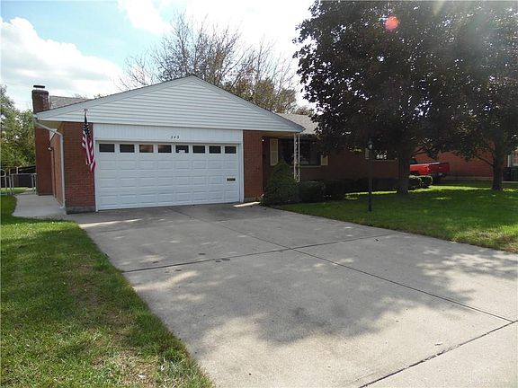 3rd image of 243 Cedar Dr