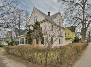 198 Brush Hill Rd, Milton, MA 02186