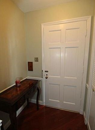 4th image of 9925 Vasel Dr
