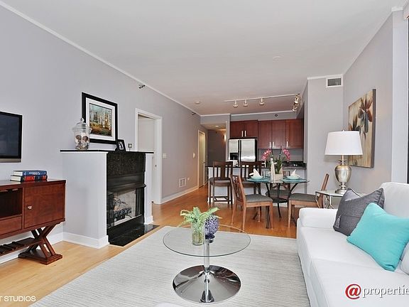 Living Room/Dining Room