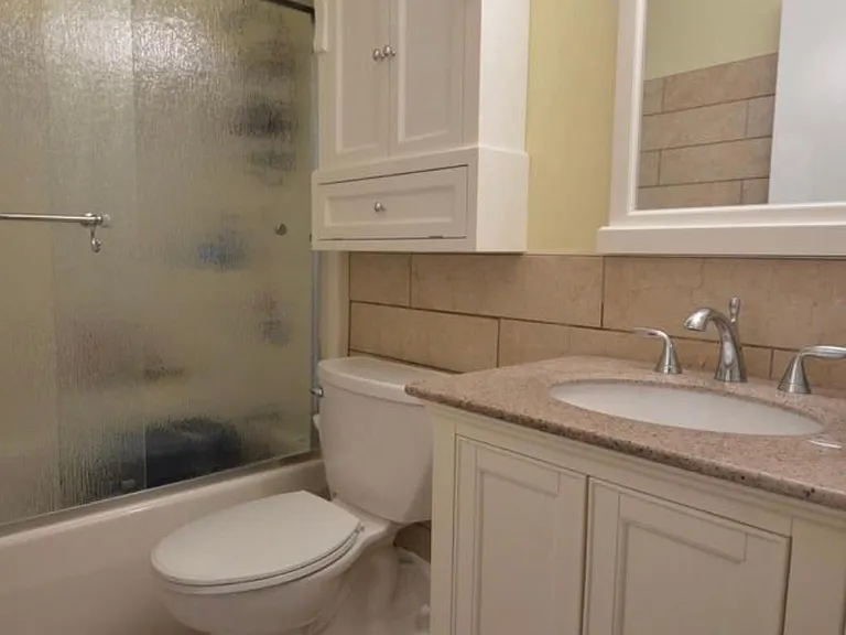 14 Heron St #410 — Photo 3
