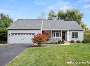 804 Meadowmeade Dr SE, Ada, MI 49301