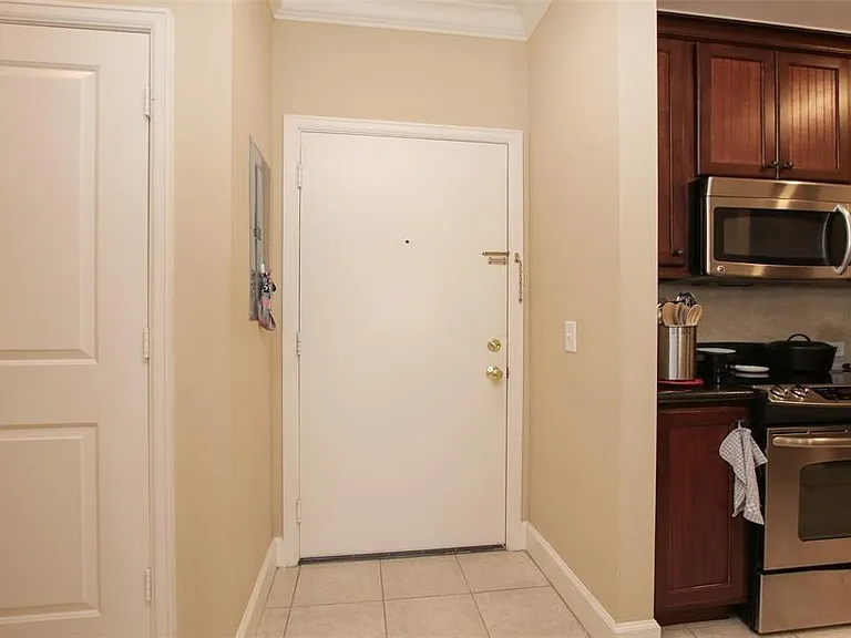 2203 Dorrington St #208 — Photo 14