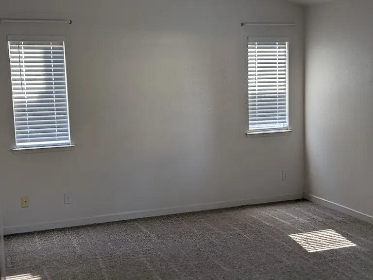 10625 N Sea Shell Cv — Photo 15