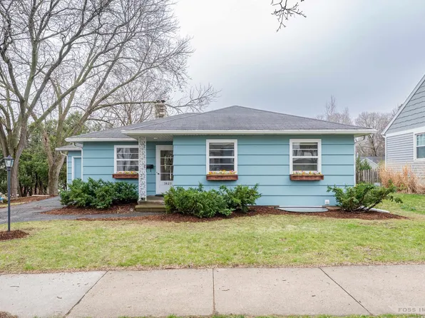 3825 Paunack Ave, Madison, WI 53711
