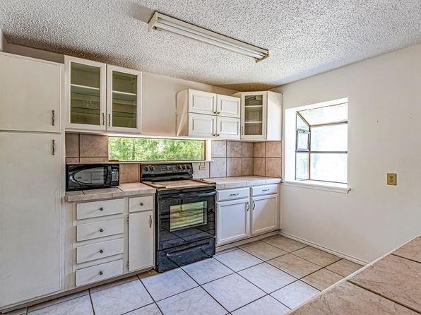 200 Fountain Lake #134, Livingston, TX 77351