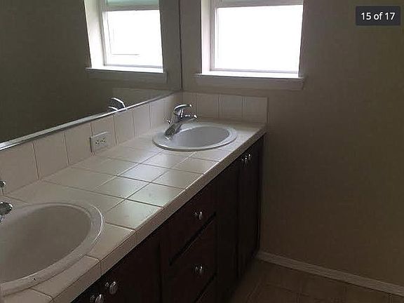 5th image of 20860 SW Ravenswood St #20860