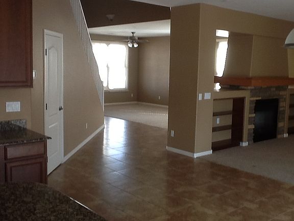 4th image of 11582 N 150th Ln