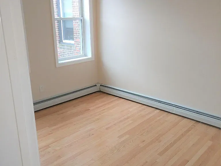 280 Brookline St #2L — Photo 8