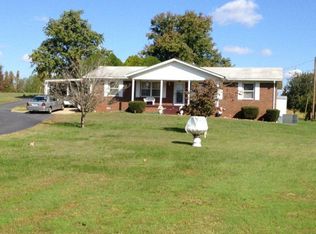 210 Rosedale Ln E, Dawson Springs, KY 42408