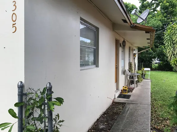 6305 Eaton St #2, Hollywood, FL 33024