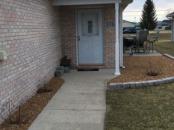 2nd image of 1714 Aspen Dr
