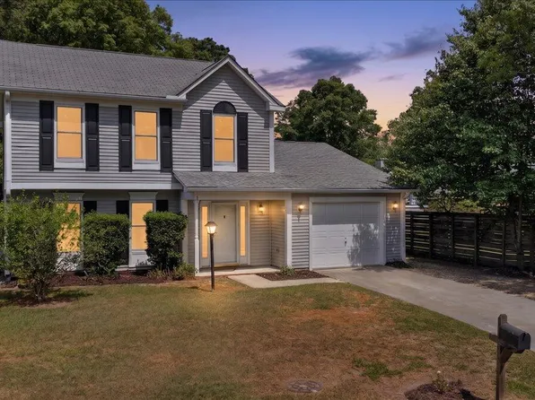 8467 Walsham St, North Charleston, SC 29420