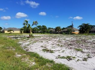 2389 SW Barber Ln, Pt Saint Lucie, FL 34953