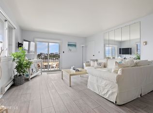 260 Ocean Ave APT 1B, Sea Bright, NJ 07760