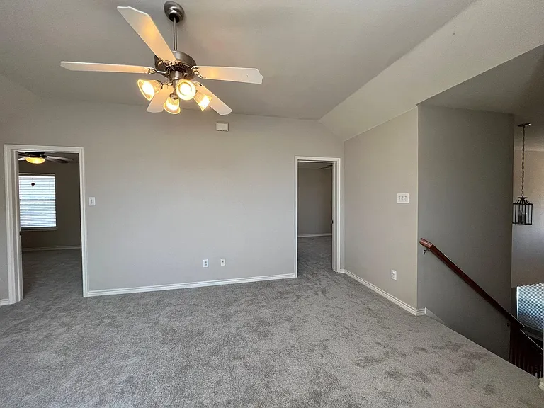7700 Loma Alta Trl — Photo 19