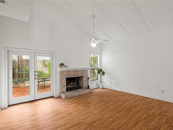 5th image of 2614 Jefferson St #B