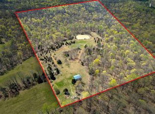 8091 County Rd, Paoli, IN 47454