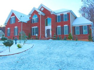 64 Rochela Dr, Southington, CT 06489