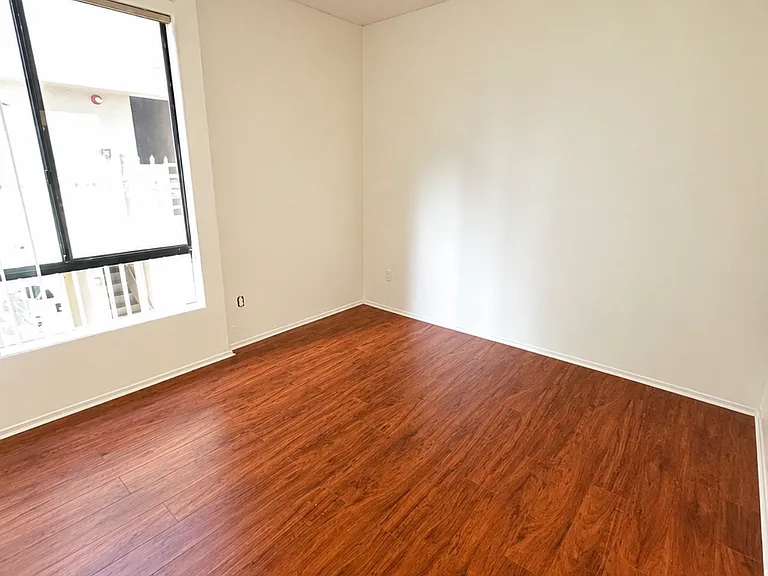1242 S Holt Ave #101 — Photo 11