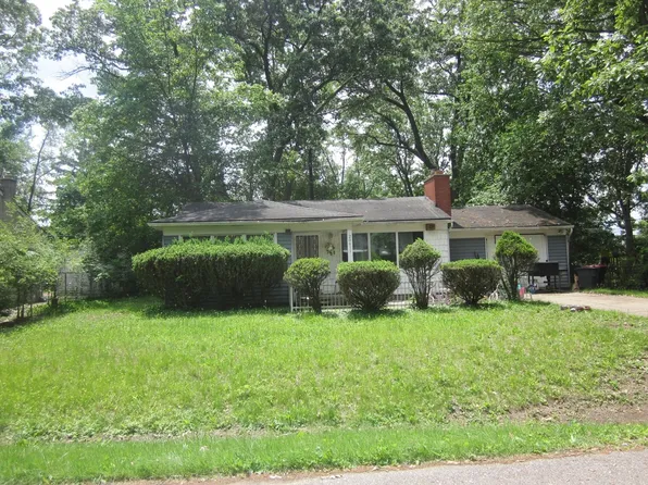 20611 Westhampton Ave, Southfield, MI 48075
