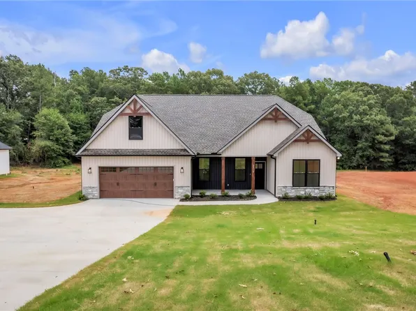 2210 Refuge Rd, Pendleton, SC 29670