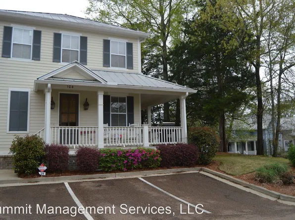 104 Tanglewood Dr, Oxford, MS 38655
